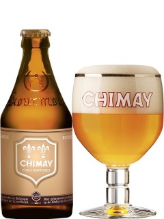 belgisches Bier Chimay Gold Doree in der 33 cl Bierflasche mit vollem Bierglas