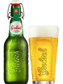 niederländisches Bier Grolsch Pilsner in der 45 cl Bierflasche  mit Bügelverschluss und vollem Bierglas