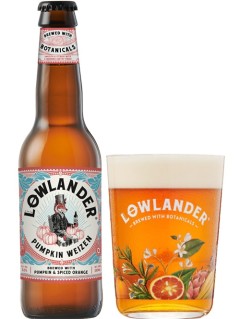 holländisches Bier Lowlander Pumpkin Weizen in der 0,33 l Bierflasche mit vollem Bierglas