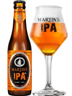 belgisches Bier Martin's IPA in der 33 cl Bierflasche mit vollem Bierglas