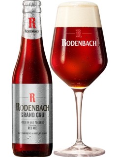 belgisches Bier Rodenbach Grand Cru in der 33 cl Bierflasche mit vollem Bierglas