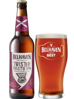 schottisches Bier Belhaven Twisted Thistle IPA in der 33 cl Bierflasche mit gefülltem Bierglas