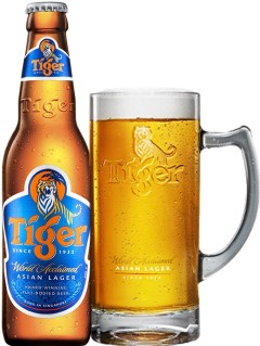 asiatisches Bier Tiger Beer in der 0,33 l Bierflasche mit vollem Bierglas